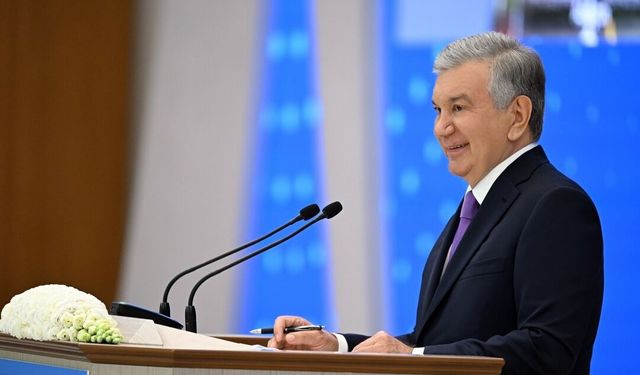 Mirziyoyev’den iş dünyasına 1 milyar dolarlık hamle!