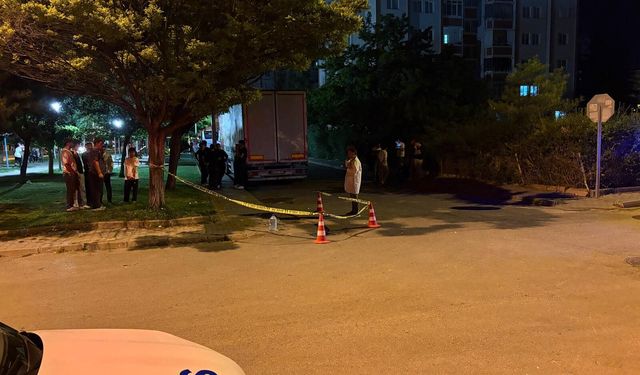 "Kız meselesi" tartışması kana bulandı! 2 yaralı