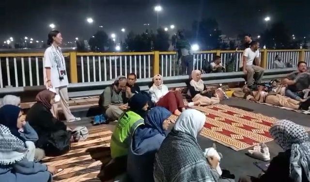 Filistin konvoyuna sınır engeli