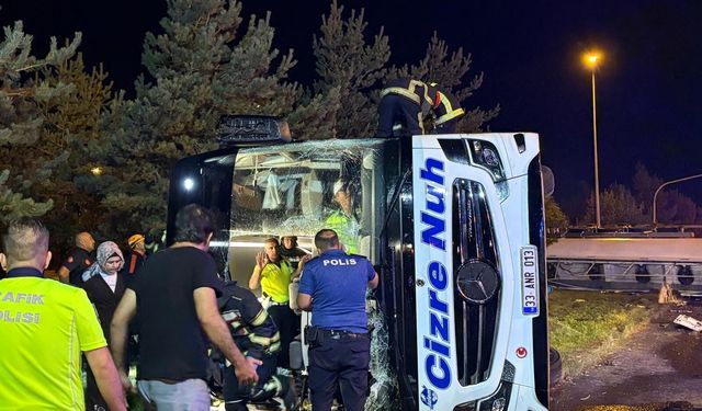 Kayseri’de can pazarı! Otobüs ve yakıt tankeri çarpıştı: 30 yaralı