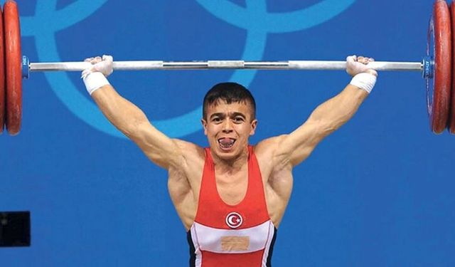 3 Olimpiyat şampiyonu efsane halterci Halil Mutlu'nun haltere başlama hikayesi