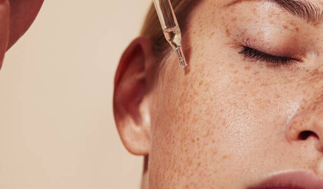 Retinol kullananlar dikkat! Kullanmadan önce mutlaka bilmeniz gereken o kurallar...