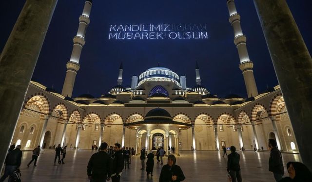 Kandil orucu ne zaman tutulur? Mevlid Kandili oruç niyeti ve merak edilen tüm detaylar...