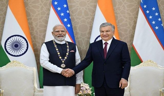 Özbekistan ve Hindistan el sıkıştı! 5 milyar dolarlık hedef