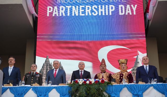Ankara’daki resepsiyona KAAN damgası: 48 uçak için dikkat çeken mesaj