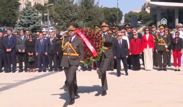 Bakü’de 30 Ağustos Zafer Bayramı törenle kutlandı!