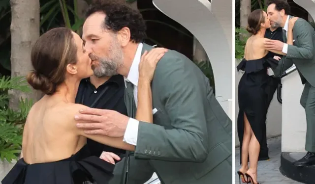 Emmy gecesinde şaşırtan an! Sevgilisini unuttu