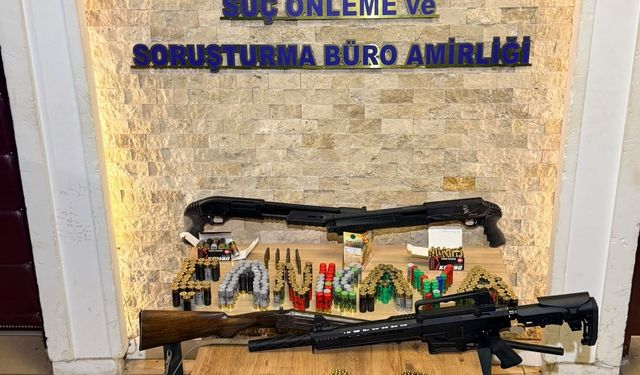 Düğünde silah sıkan 6 kişi yakalandı: Evden cephanelik çıktı
