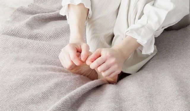 Kışın ayak üşümesi neden olur? Ayakları sıcak tutmanın 6 yolu