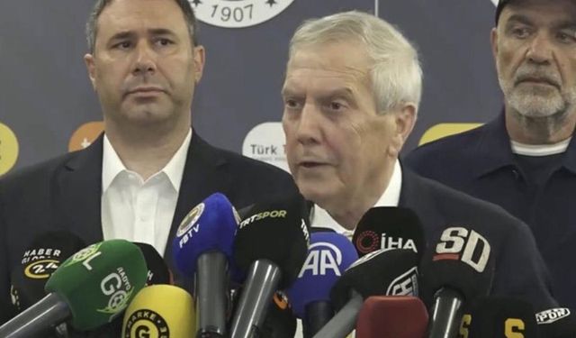 Aziz Yıldırım Beşiktaş derbisi sonrası hakem kararlarına sert tepki gösterdi