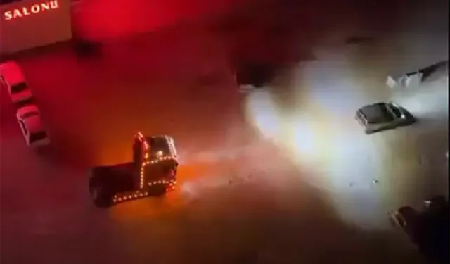 Sincan’da düğün konvoyunda geceyi korna sesleri inletti! Polis aracı gelince olan oldu