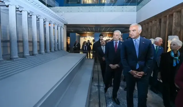 Kütahya’da 62 bin 701 eser tek çatı altında: Yeni müze açıldı