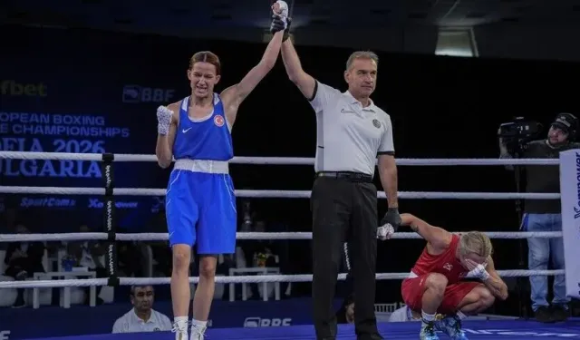 Avrupa Boks Şampiyonası'nda Hatice Akbaş yarı finale yükseldi: Madalya garantilendi