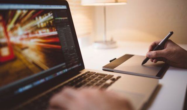 Yapay zeka üretiyor ama düzeltemiyor! Tasarımcı kritik detayları anlattı