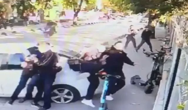 Üsküdar’da okul önünde feci kaza! 4 lise öğrencisi yaralandı