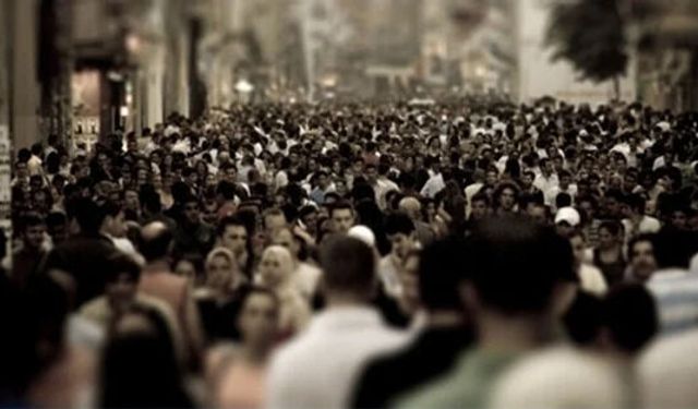 Uzman isim açıkladı: “Ayıp” olarak görülen davranışlar neden normalleşiyor?
