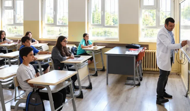 16 Ekim okul tatili: İstanbul ve Kocaeli’de okullar kapalı kalacak