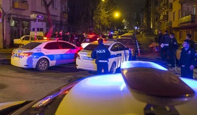 Ankara’da polisten kaçan sürücü baba ve kızına çarptı
