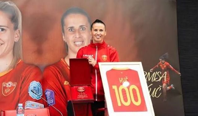 Armisa Kuc tarihe geçti Sladjana Bulatovic yeşil sahalara veda etti