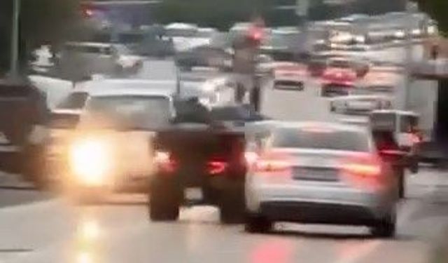 Bursa'da ATV sürücüsü trafikte drift ve makas attı: İşte o anlar