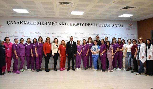 Çanakkale'de sezaryen oranı düşük olan hastanenin çalışanları ödüllendirildi