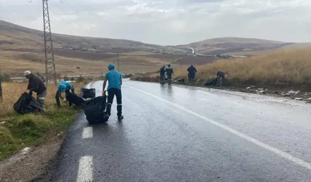 Çubuk’ta 8 mahalle ve bölgede temizlik çalışması yapıldı