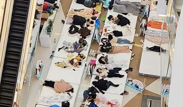 Hiçbir şey yapmadan para kazandı: 33 saat yatakta kalarak birinci oldu