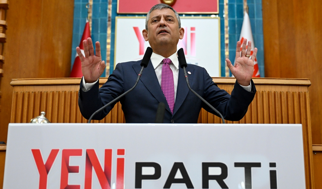 Özgür Özel’den iktidara Trump ve fon soruşturması eleştirisi