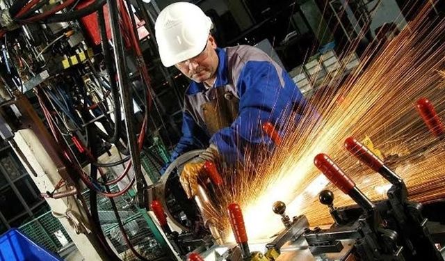 TÜİK açıkladı: İstihdam arttı sanayi 50 bin çalışan kaybetti