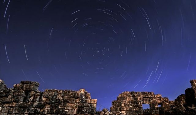 Romantik çiftlere aktivite alarmı! Lir Göktaşı Yağmuru Türkiye'den izlenebilecek! İşte gözlemler için tüyolar