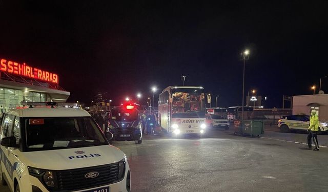 Sivas'ta esrarengiz kaza: Otobüs şoförü ihbar etti, yolda parçalanmış ceset bulundu