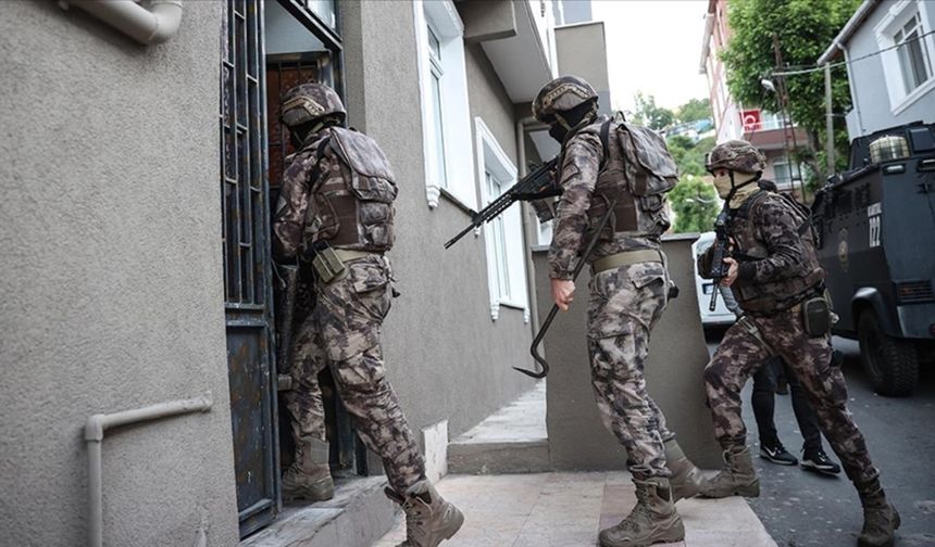 Kayseri'de 2 firari FETÖ hükümlüsü kıskıvrak yakalandı!