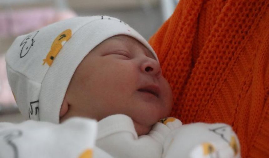 Diyarbakır'da hastanede iki bebek karıştı, gerçek 18 yıl sonra ortaya çıktı!