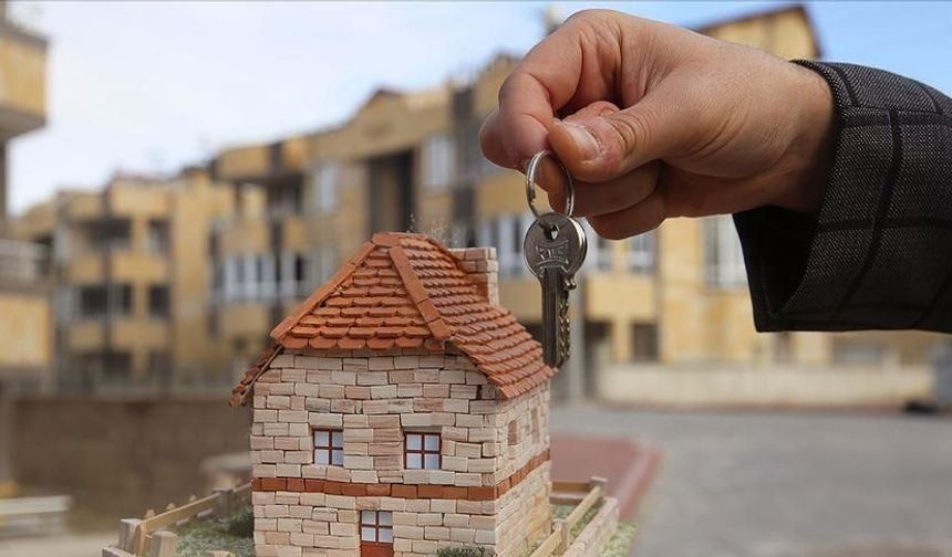 Konut satışları eylülde düştü: Krediyle ev alanlar yüzde 5,1 arttı