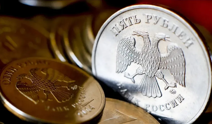 Rusya'dan dev yenilik: Dijital paraya geçiyor!