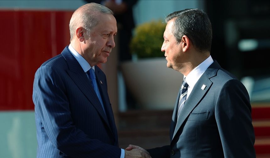 Ağustos ayının ilk anketinde Birinci parti değişti, dengeler sarsıldı!