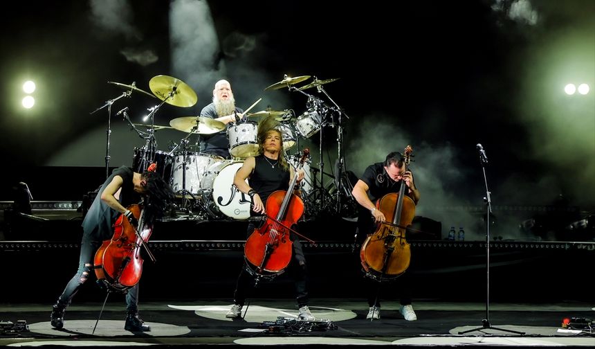 Apocalyptica, ODTÜ Vişnelik’te sahne aldı
