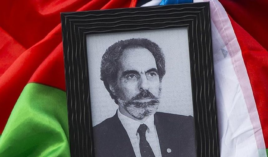 Mansur Yavaş'tan Elçibey mesajı: Türk dünyasının kahraman lideri