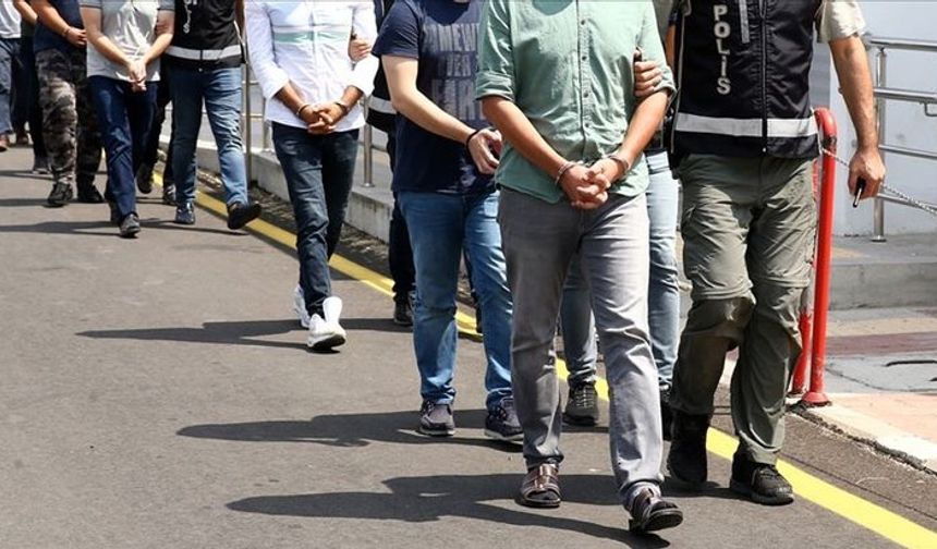 FETÖ’ye şok operasyon: 49 kişi yakalandı, 39’u tutuklandı!