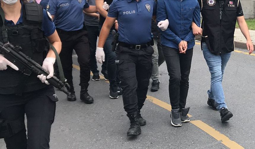 Türkiye genelinde büyük operasyon: Bin 695 gözaltı!