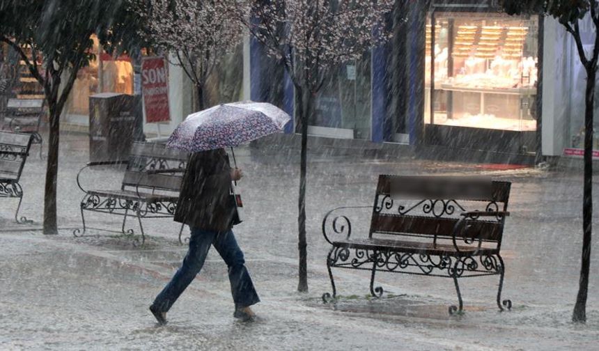 Meteoroloji uyardı, sağanak geliyor! İstanbul, Marmara ve Karadeniz dikkat!