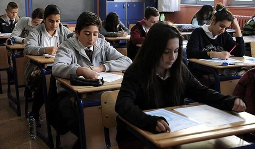 Okullarda yeni uygulama: Finansal okuryazarlık dersi başladı