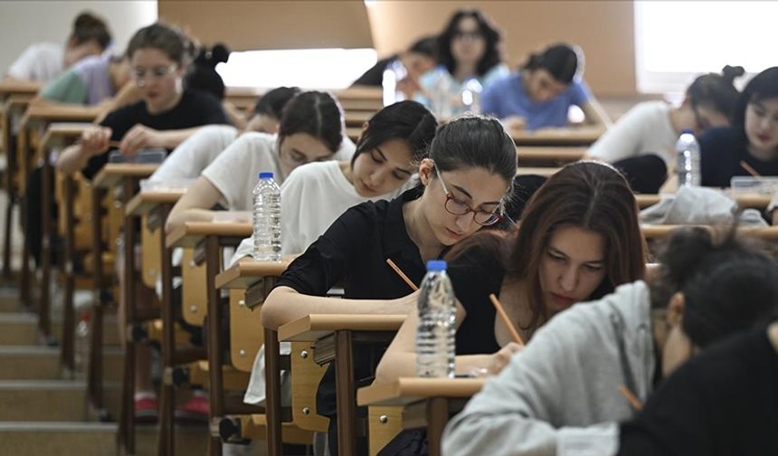 Yeni eğitim yılında ortak yazılı sınav takvimi açıklandı! İşte tarihler