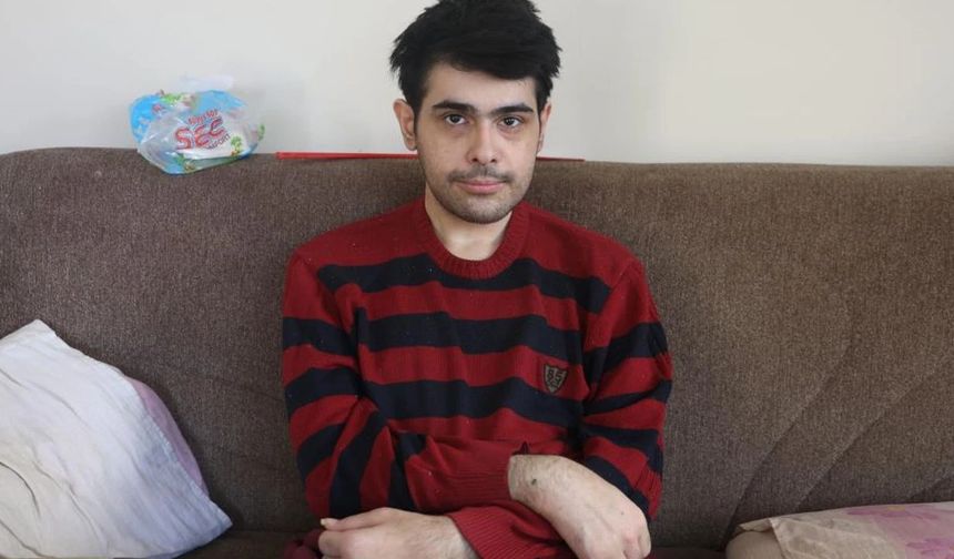 3 yıldır evden çıkmamasıyla tanınmıştı: Barış Özbay'ın rahatsızlığı belli oldu!