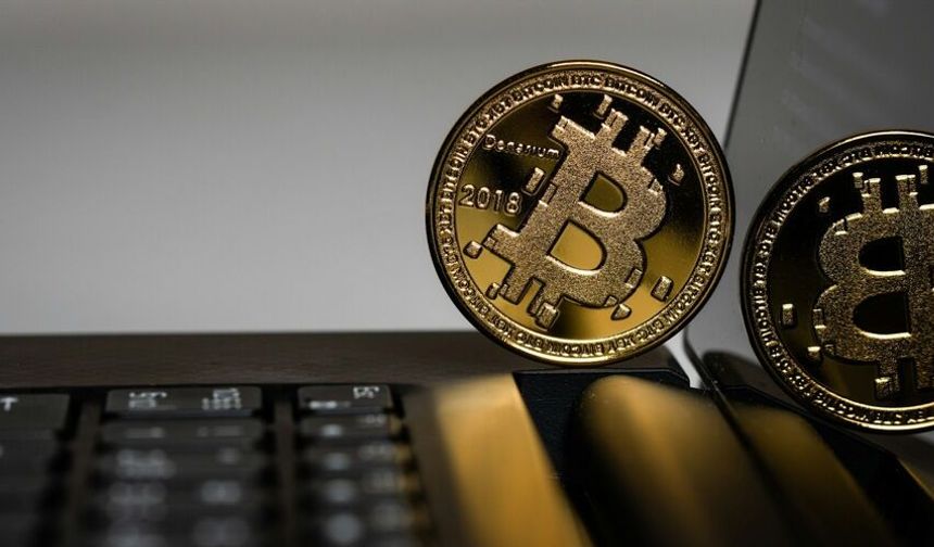 Bitcoin’de Fed ve petrol darbesi: 82 bin dolardan 78 bine çekildi