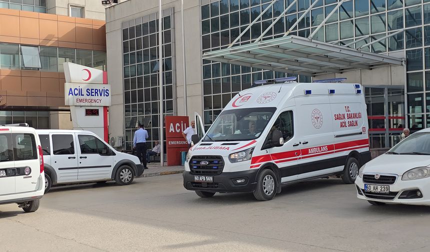 Tokat'ta tavuk dürüm yiyen öğrenciler hastanelik oldu!