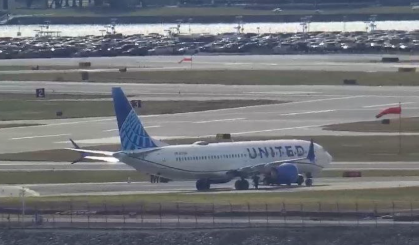 ABD’de bomba paniği: Yolcu uçağı acil indirildi, havalimanında uçuşlar durduruldu