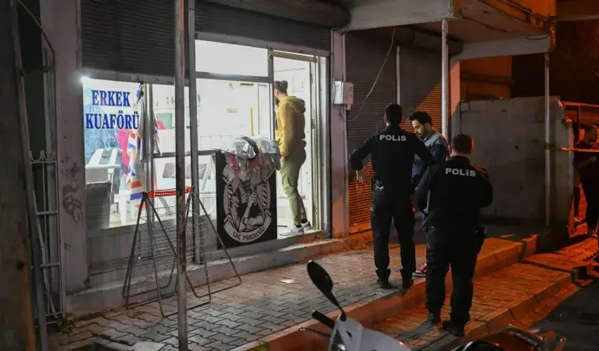 Adana'da berber dükkanında silahlı çatışma! 7 kişi yaralandı: Polis kaçan şüphelilerin peşinde