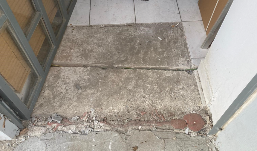 Ataşehir'de bina alarmı: Kolonlar patladı, zemin çöktü