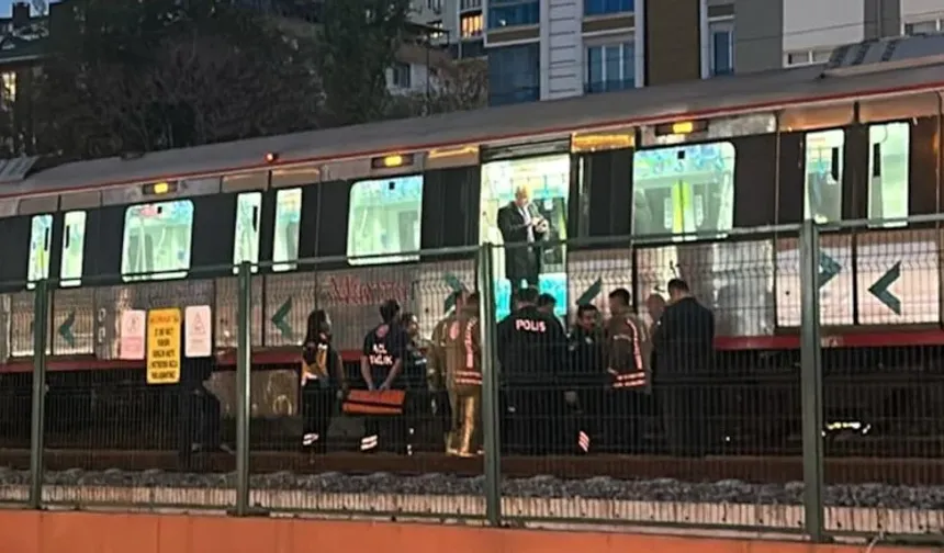 Marmaray neden çalışmıyor? Marmaray'da birisi intihar mı etti?